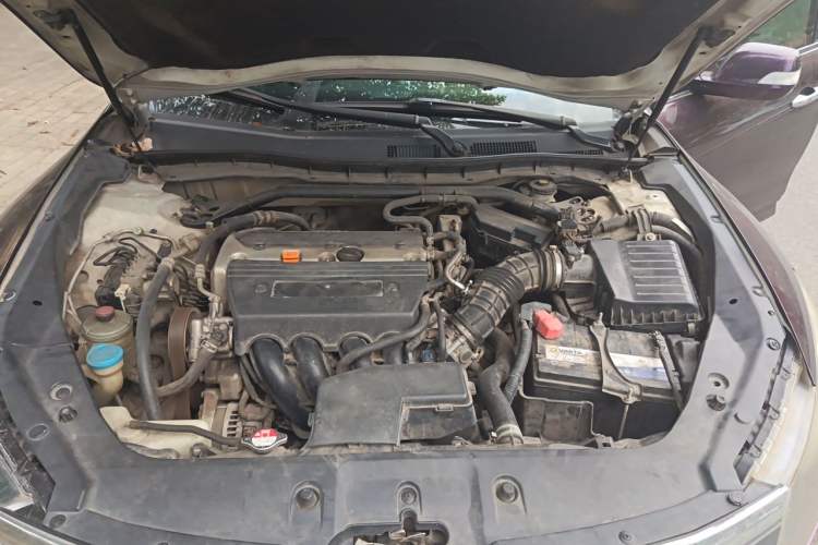 Used Honda Crosstour 2012 2.4L Luxury Edition Engine Bay