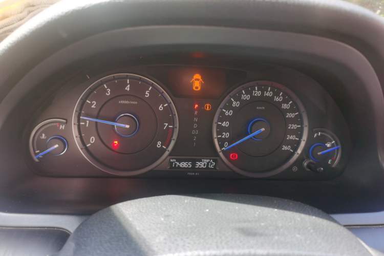 Used Honda Crosstour 2012 2.4L Luxury Edition Instrument Cluster