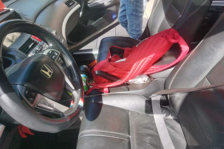Used Honda Crosstour 2012 2.4L Luxury Edition Left Front Seat