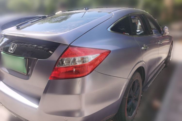 Used Honda Crosstour 2012 2.4L Luxury Edition Rear Right 45 Deg
