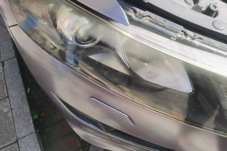 Used Honda Crosstour 2012 2.4L Luxury Edition Right Front Headlight