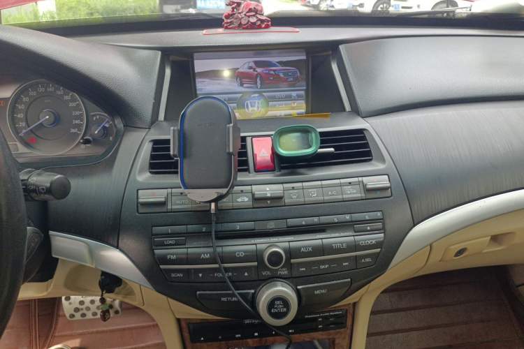 Used Honda Crosstour 2012 2.4L Prestige Edition Audio And AC Panel