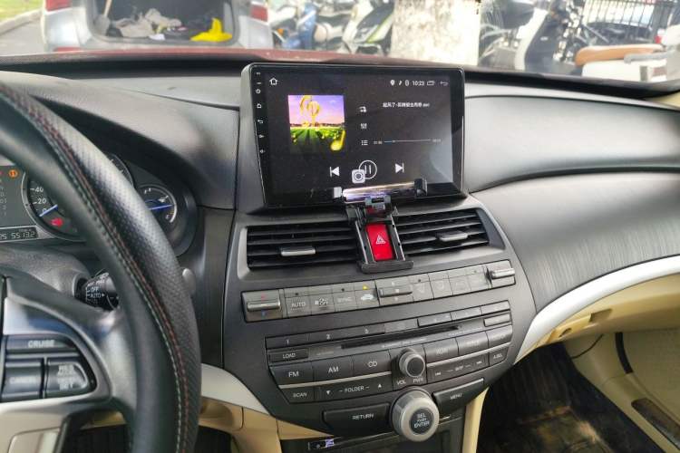 Used Honda Crosstour 2012 2.4L Luxury Edition Audio And AC Panel
