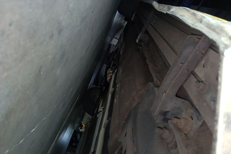 Used Honda Crosstour 2012 2.4L Luxury Edition Chassis Front Right