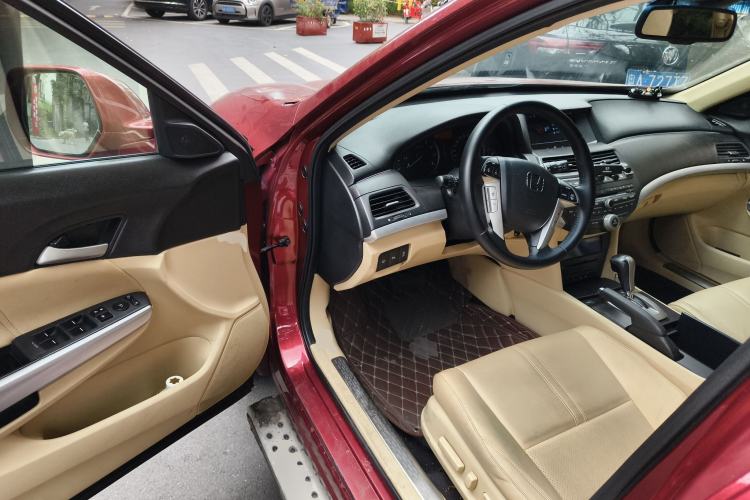 Used Honda Crosstour 2012 2.4L Luxury Edition Driver Seat