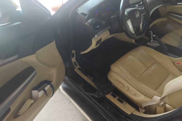 Used Honda Crosstour 2012 2.4L Luxury Edition Driver Seat