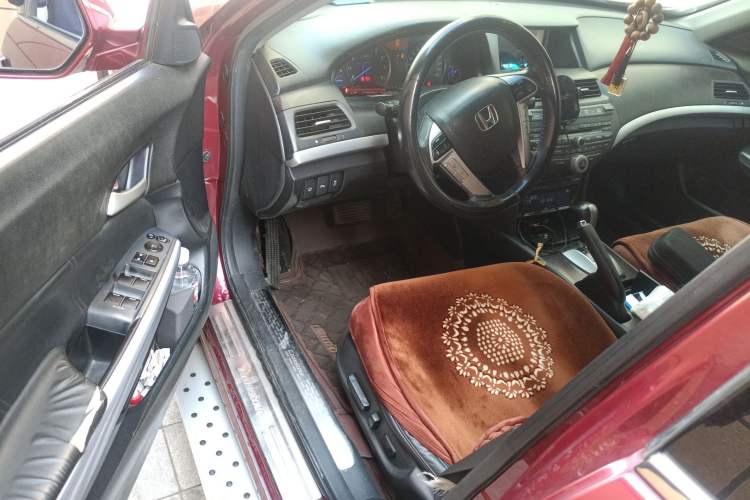 Used Honda Crosstour 2012 2.4L Luxury Edition Driver Seat