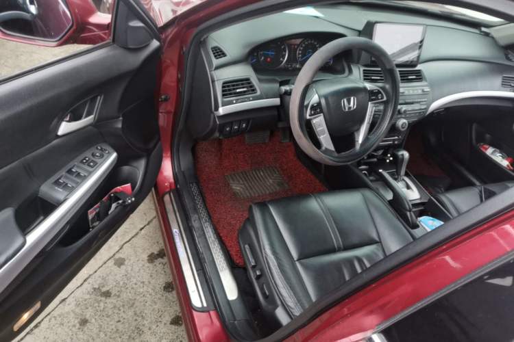 Used Honda Crosstour 2012 2.4L Luxury Edition Driver Seat