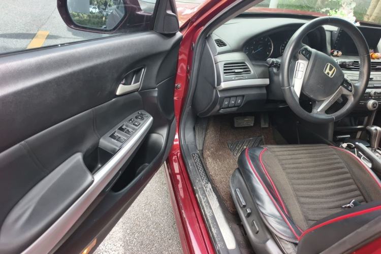 Used Honda Crosstour 2012 2.4L Luxury Edition Driver Seat