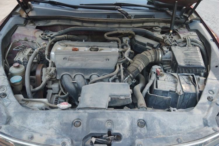 Used Honda Crosstour 2012 2.4L Luxury Edition Engine Bay
