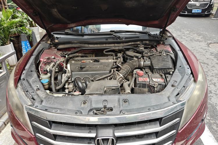 Used Honda Crosstour 2012 2.4L Luxury Edition Engine Bay