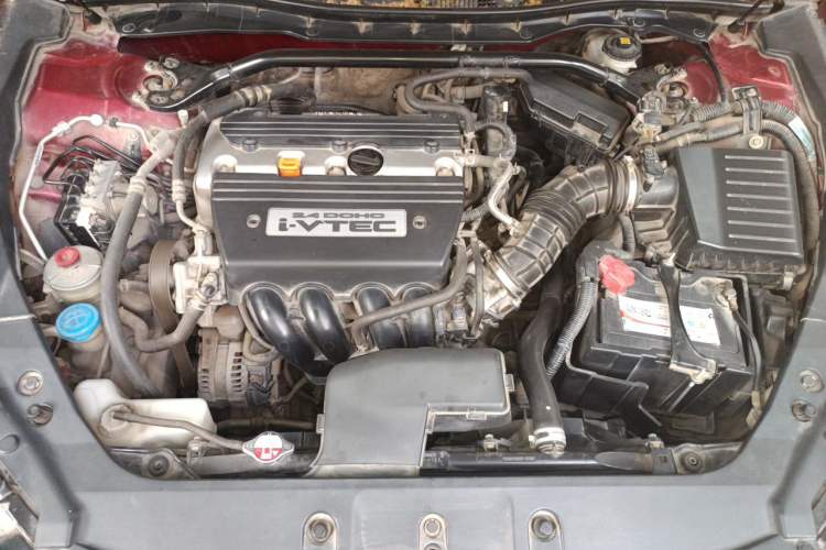 Used Honda Crosstour 2012 2.4L Luxury Edition Engine Bay