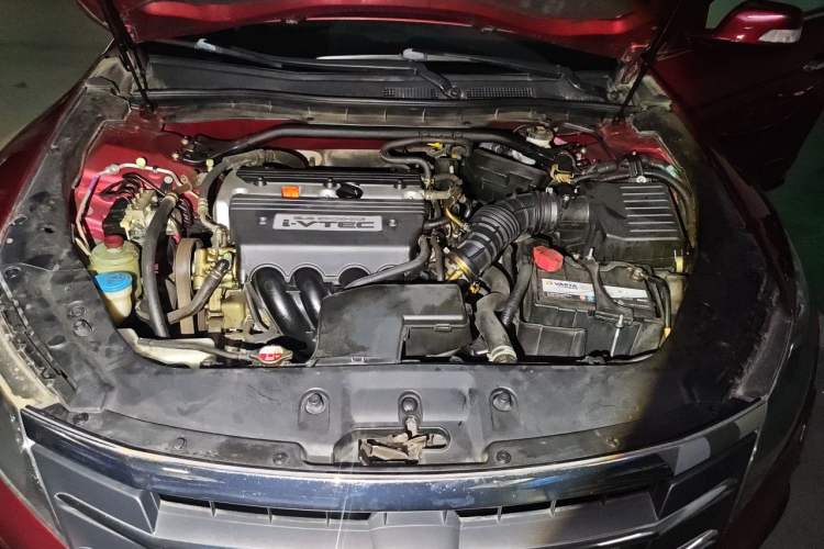 Used Honda Crosstour 2012 2.4L Luxury Edition Engine Bay