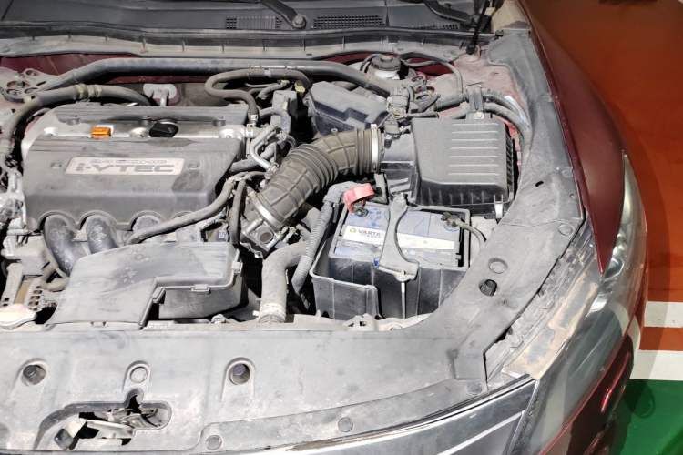 Used Honda Crosstour 2012 2.4L Luxury Edition Engine Bay Left