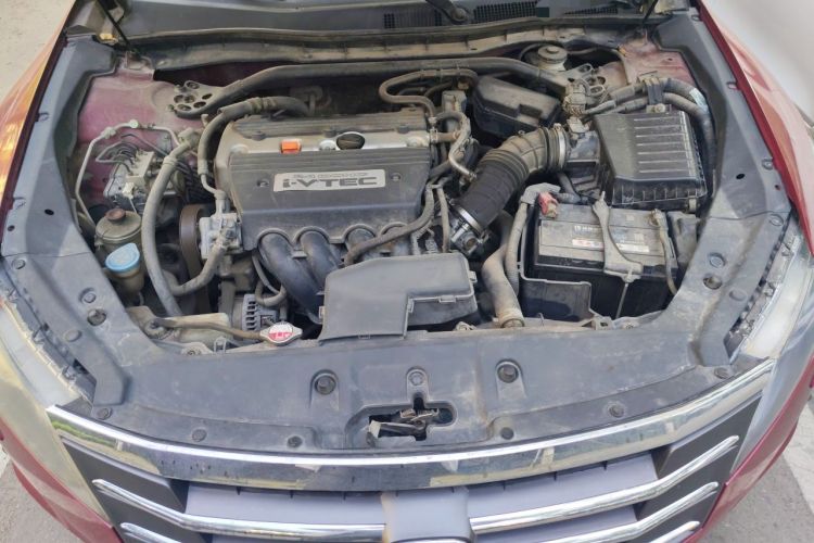 Used Honda Crosstour 2012 2.4L Luxury Edition Engine Bay