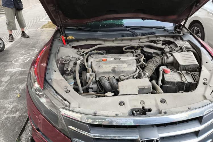 Used Honda Crosstour 2012 2.4L Luxury Edition Engine Bay Right