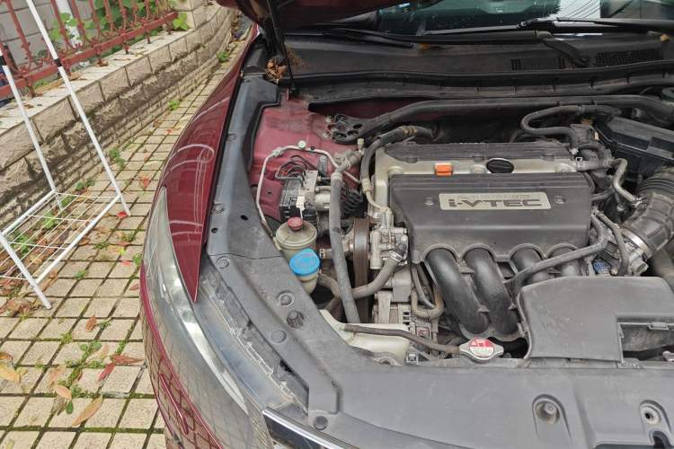 Used Honda Crosstour 2012 2.4L Luxury Edition Engine Bay Right