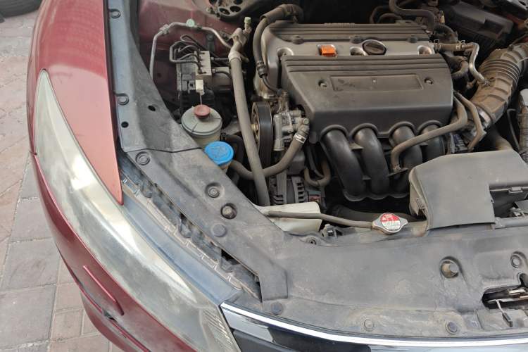 Used Honda Crosstour 2012 2.4L Luxury Edition Engine Bay Right