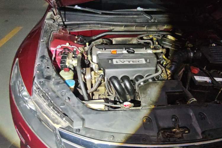 Used Honda Crosstour 2012 2.4L Luxury Edition Engine Bay Right