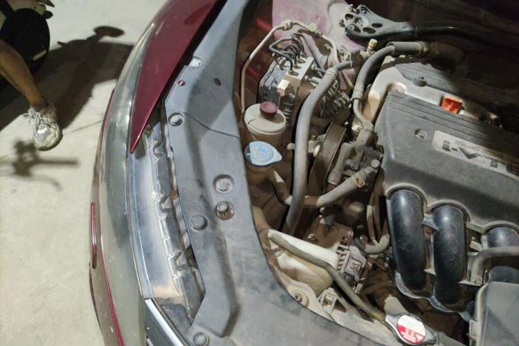 Used Honda Crosstour 2012 2.4L Luxury Edition Engine Bay Right