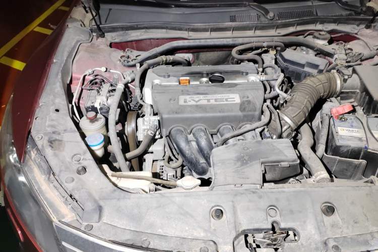 Used Honda Crosstour 2012 2.4L Luxury Edition Engine Bay Right