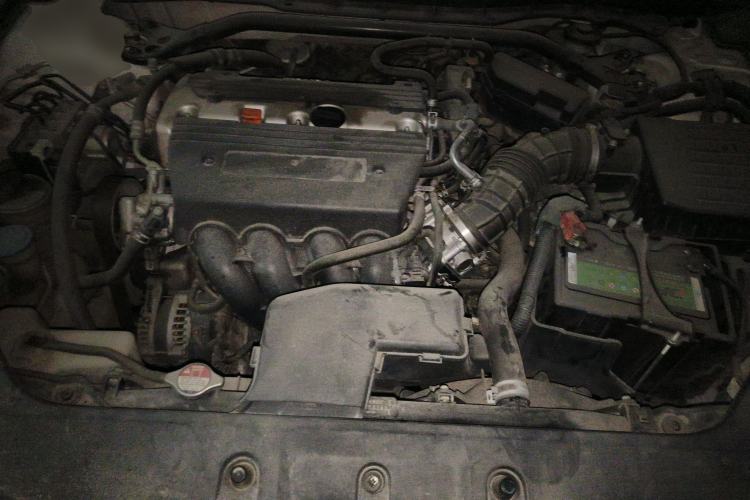 Used Honda Crosstour 2012 2.4L Luxury Edition Engine Bay