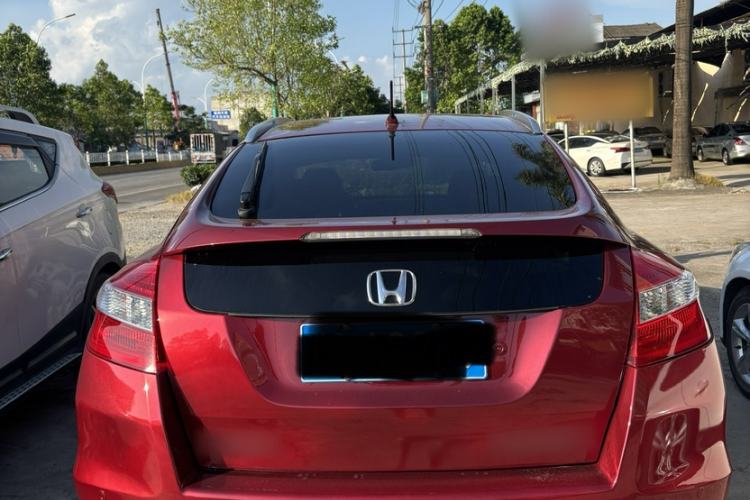 Used Honda Crosstour 2012 2.4L Luxury Edition Exterior 4