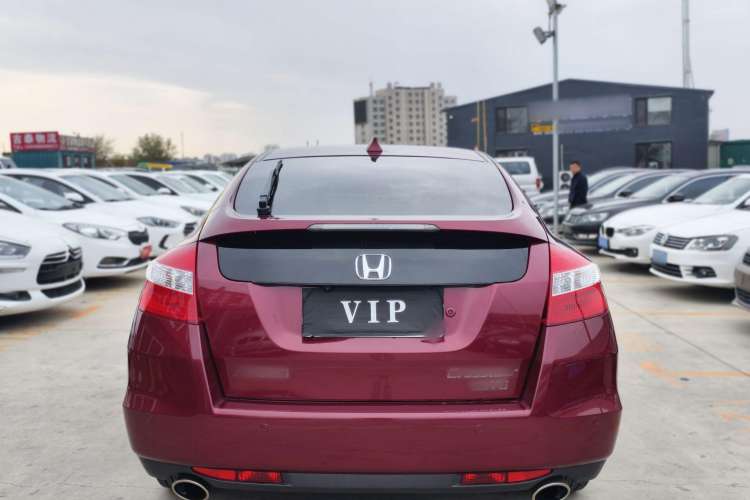 Used Honda Crosstour 2012 2.4L Luxury Edition Exterior 5