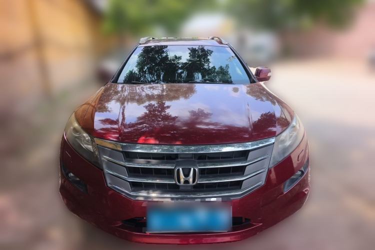 Used Honda Crosstour 2012 2.4L Luxury Edition Front