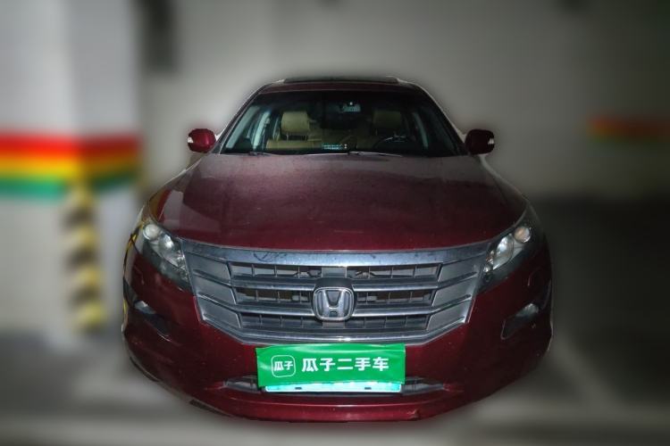 Used Honda Crosstour 2012 2.4L Luxury Edition Front