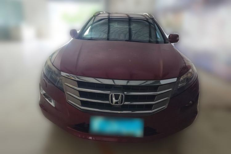 Used Honda Crosstour 2012 2.4L Luxury Edition Front