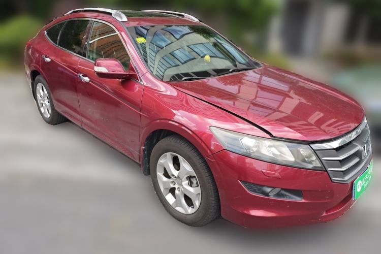 Used Honda Crosstour 2012 2.4L Prestige Edition Front Right 45 Deg