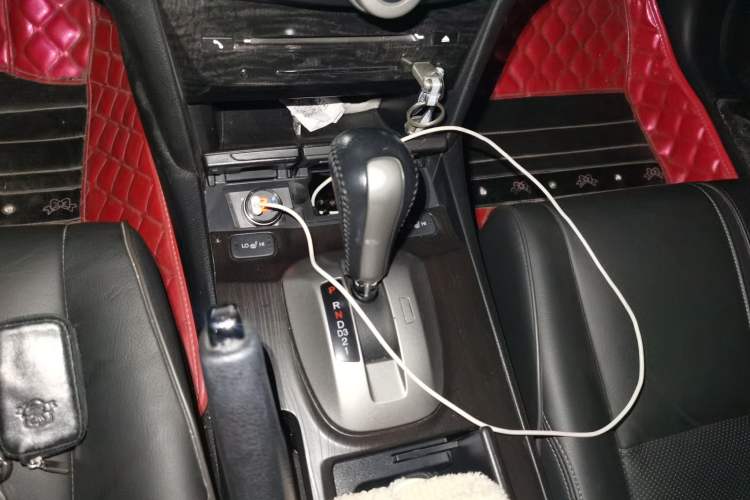 Used Honda Crosstour 2012 2.4L Luxury Edition Gear Lever
