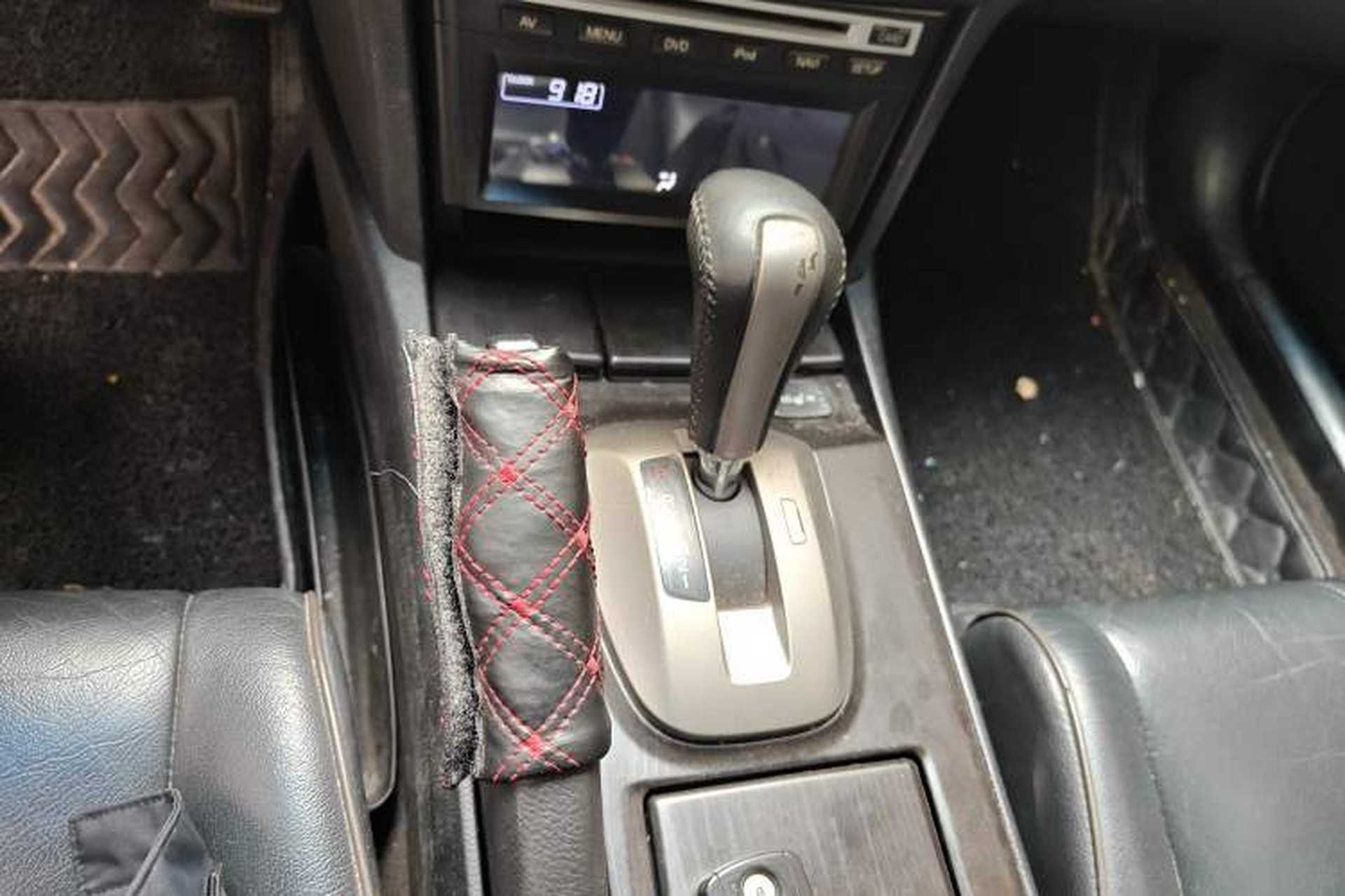 Used Honda Crosstour 2012 2.4L Luxury Edition Gear Lever