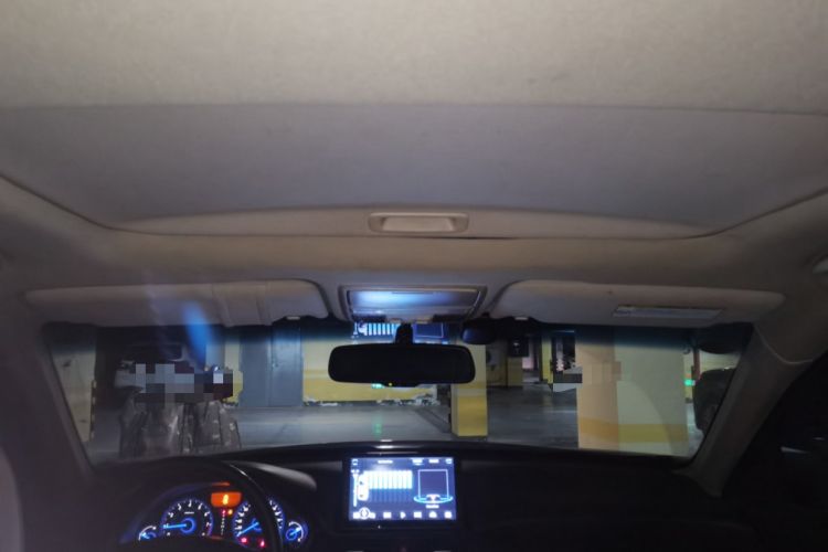 Used Honda Crosstour 2012 2.4L Luxury Edition Headliner