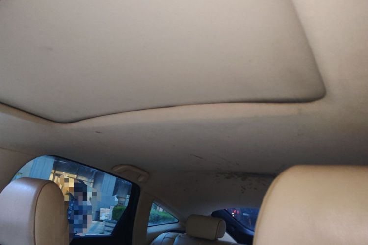 Used Honda Crosstour 2012 2.4L Luxury Edition Headliner