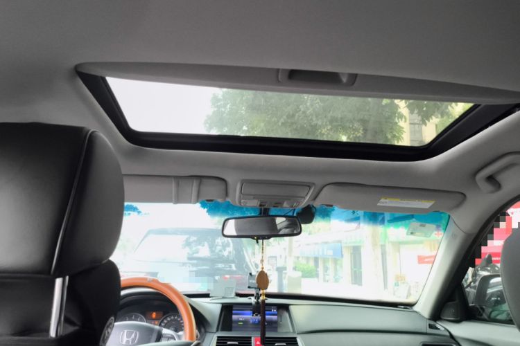 Used Honda Crosstour 2012 2.4L Luxury Edition Headliner