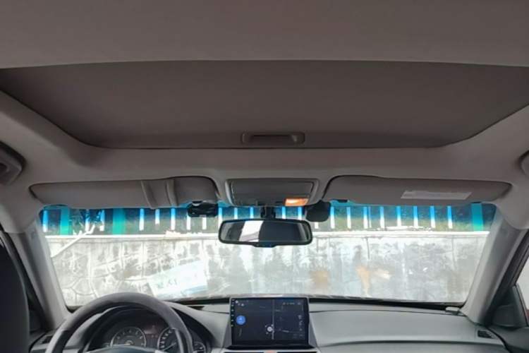 Used Honda Crosstour 2012 2.4L Luxury Edition Headliner