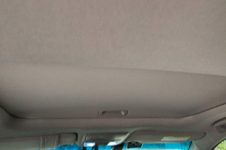 Used Honda Crosstour 2012 2.4L Luxury Edition Headliner