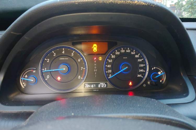 Used Honda Crosstour 2012 2.4L Luxury Edition Instrument Cluster