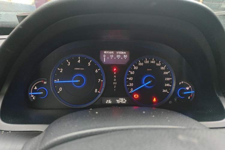 Used Honda Crosstour 2012 2.4L Luxury Edition Instrument Cluster