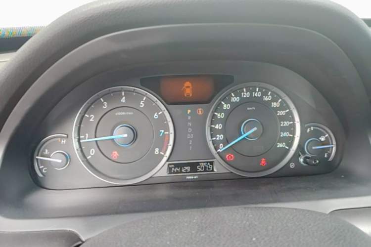 Used Honda Crosstour 2012 2.4L Luxury Edition Instrument Cluster