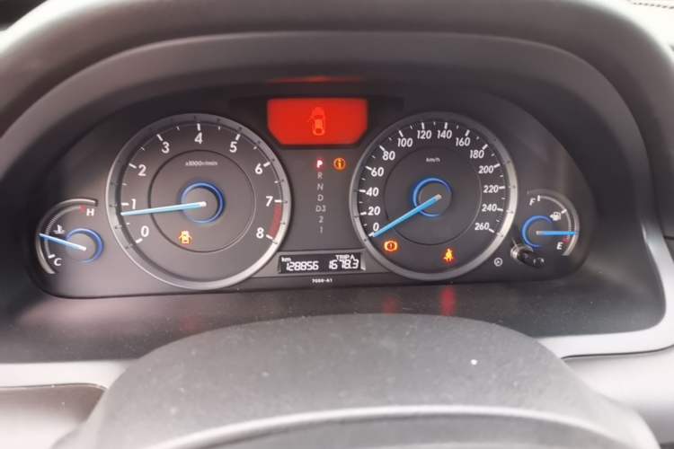 Used Honda Crosstour 2012 2.4L Luxury Edition Instrument Cluster