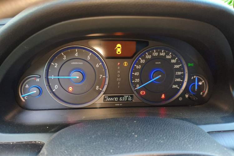 Used Honda Crosstour 2012 2.4L Luxury Edition Instrument Cluster