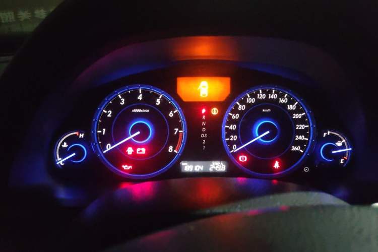 Used Honda Crosstour 2012 2.4L Luxury Edition Instrument Cluster