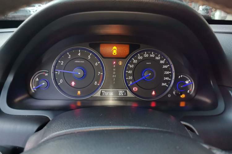 Used Honda Crosstour 2012 2.4L Luxury Edition Instrument Cluster