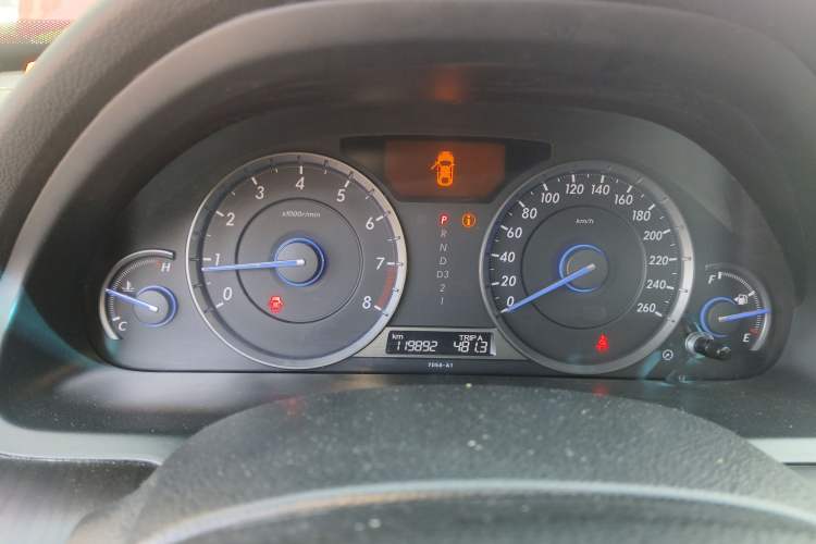 Used Honda Crosstour 2012 2.4L Luxury Edition Instrument Cluster