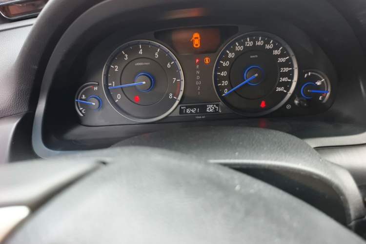 Used Honda Crosstour 2012 2.4L Luxury Edition Instrument Cluster