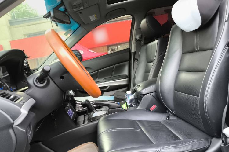 Used Honda Crosstour 2012 2.4L Luxury Edition Left Front Seat