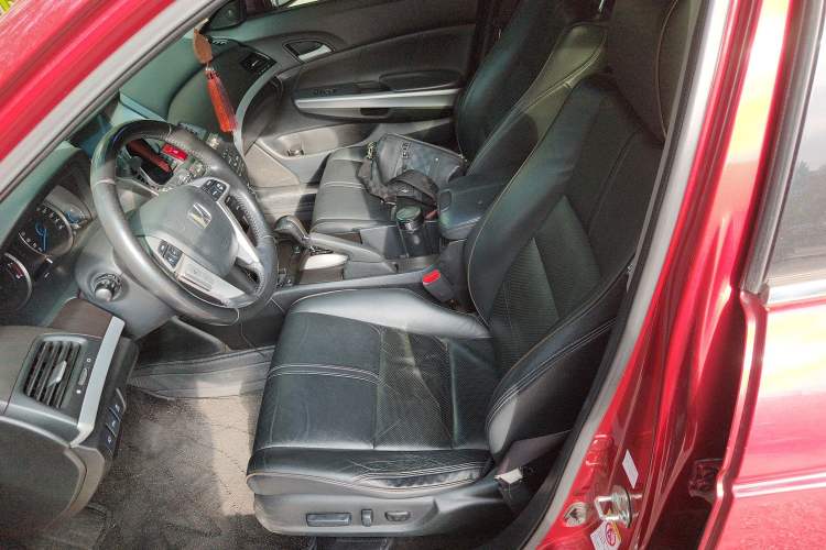 Used Honda Crosstour 2012 2.4L Luxury Edition Left Front Seat